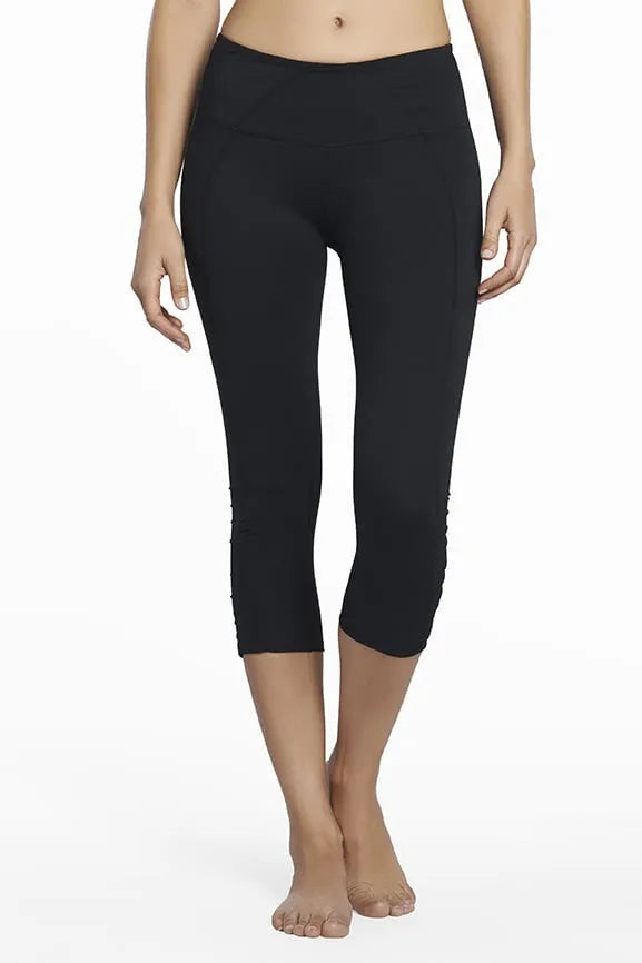 Cela Capri Tight