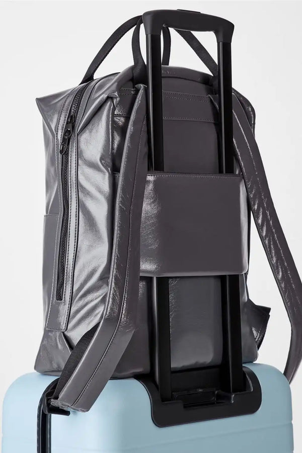 The Minimalist Backpack