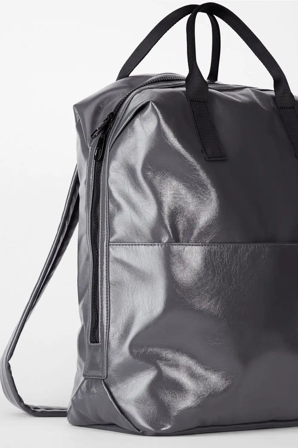 The Minimalist Backpack