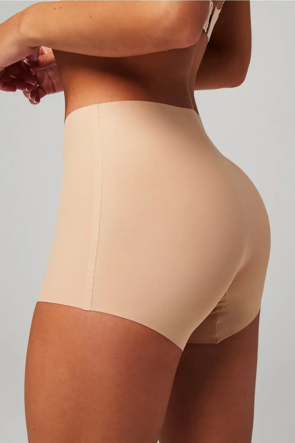 No Show Mid-Rise Boyshort