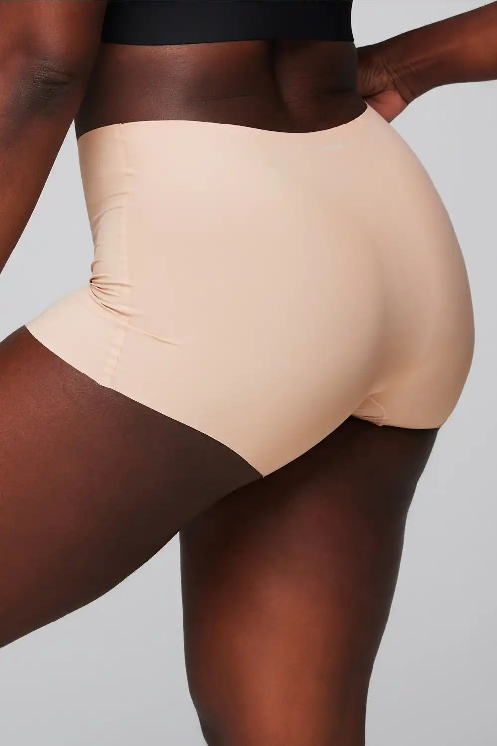 No Show Mid-Rise Boyshort