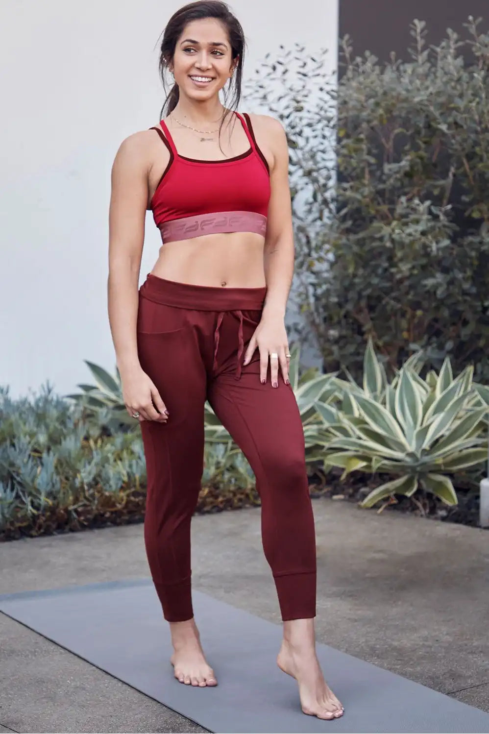 Poppy Seamless Sports Bra