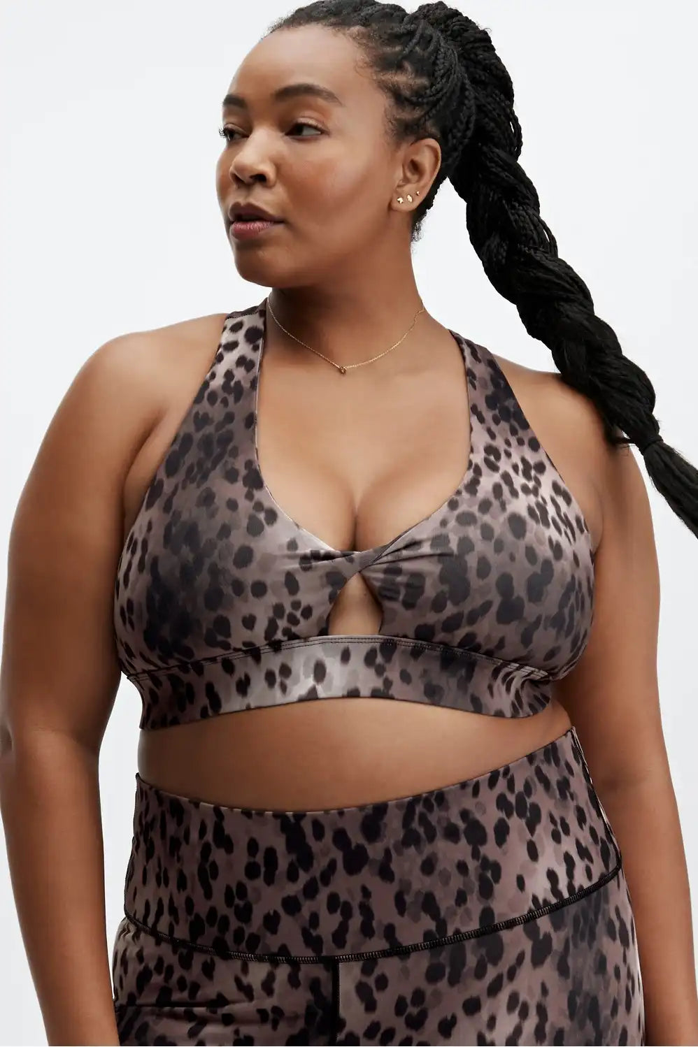 Oasis Twist-Front Sports Bra