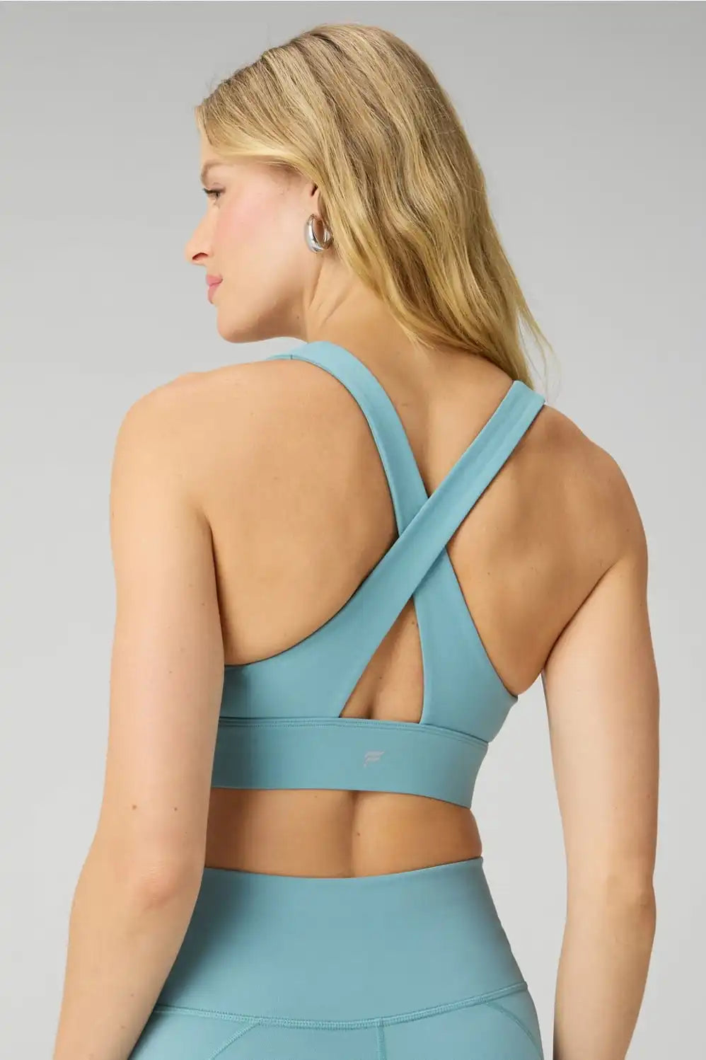 Oasis Twist Medium Impact Sports Bra Secondary image