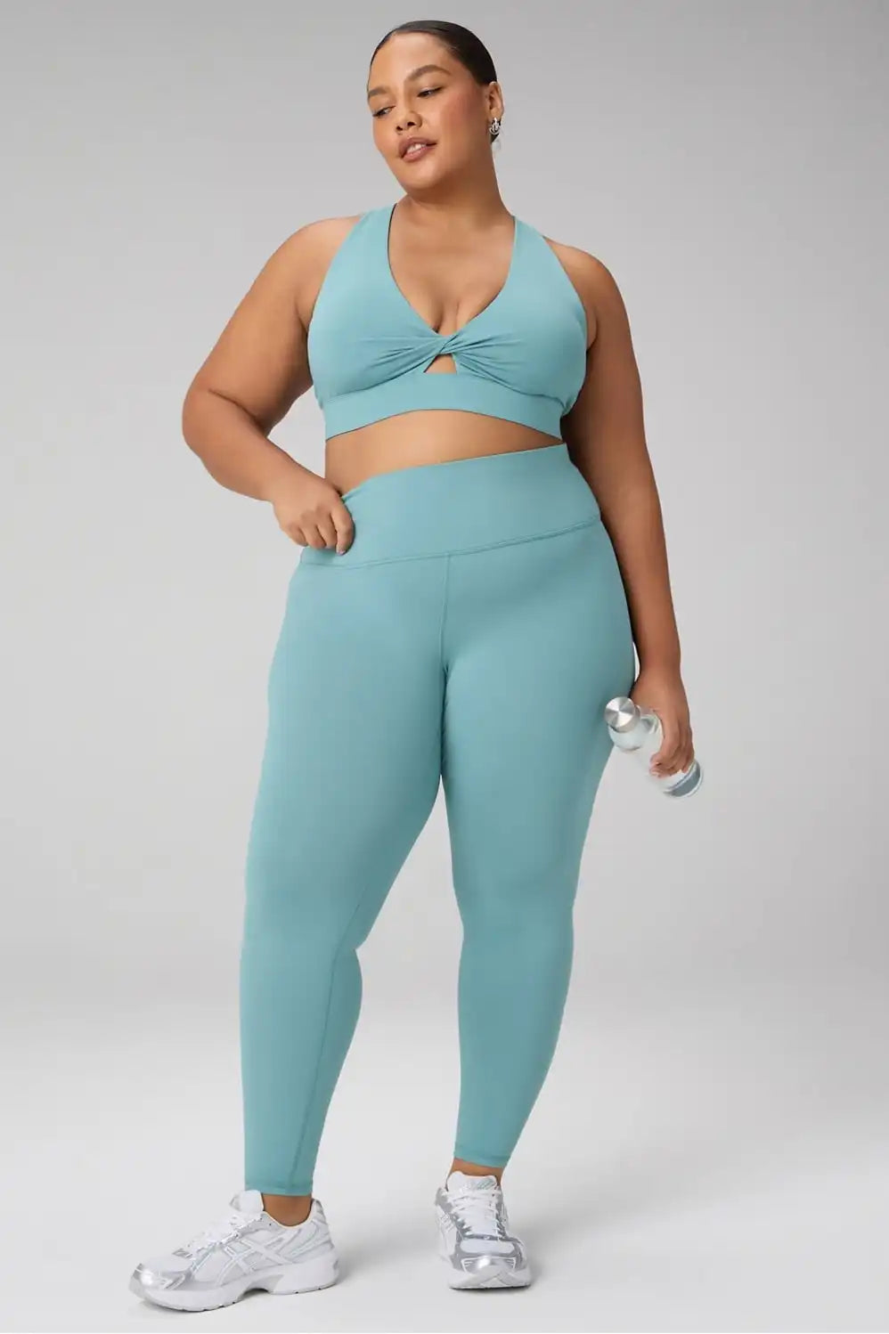 Oasis Twist Medium Impact Sports Bra
