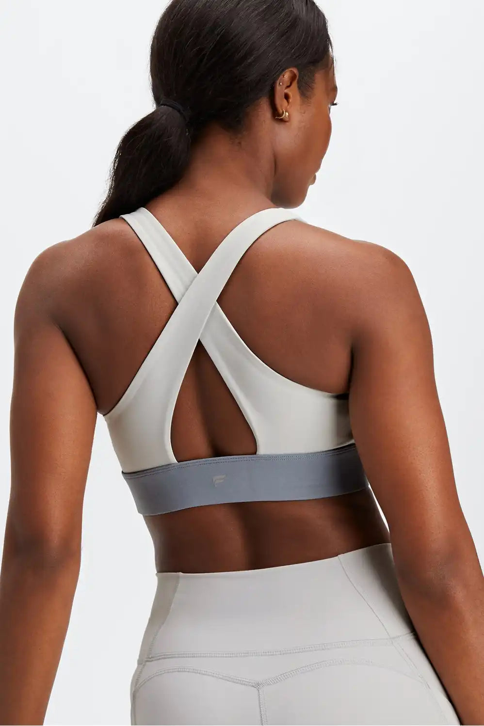 Oasis Twist Sports Bra