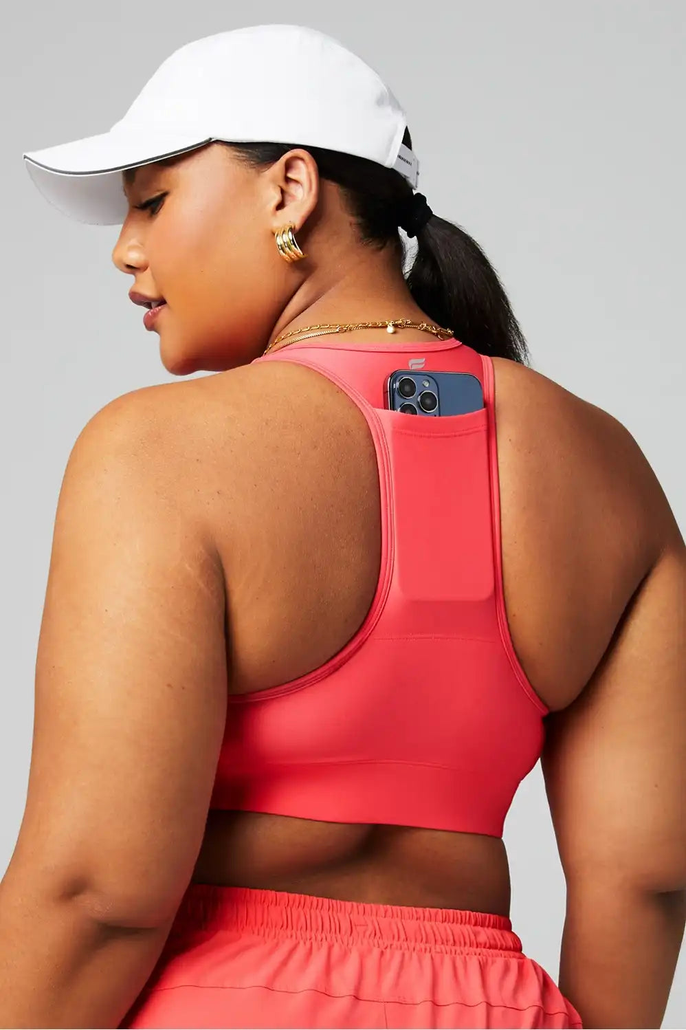 On-The-Go Zip Medium Impact Sports Bra