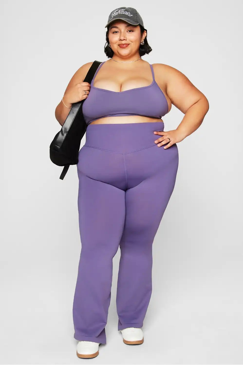 Sleek Seamless Low Impact Bra Secondary image