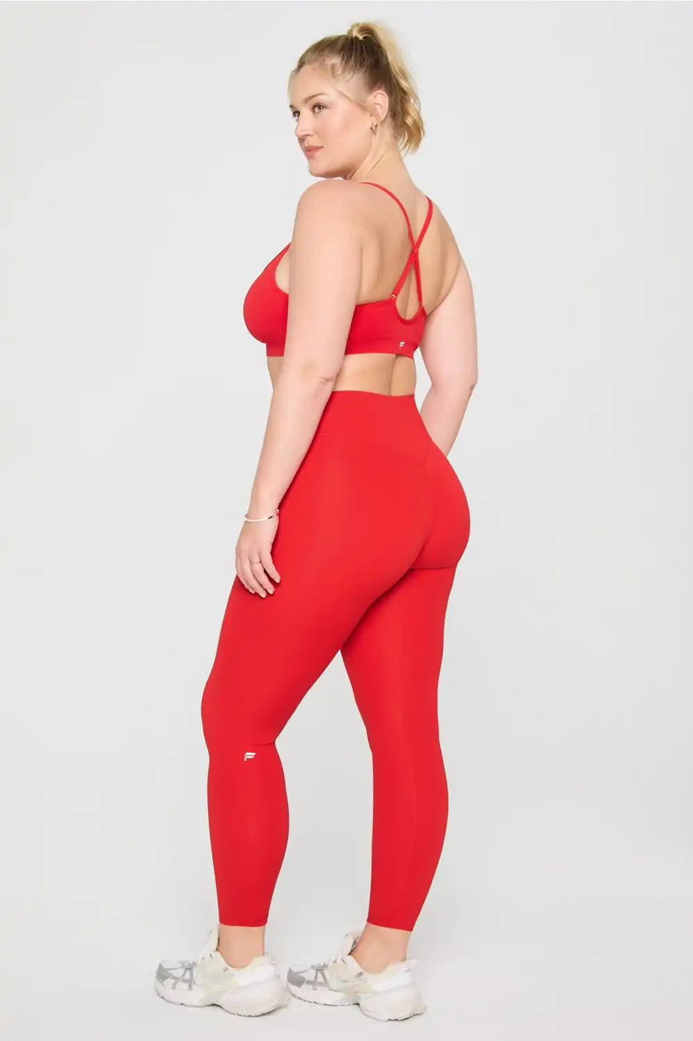 Sleek Seamless Strappy Low Impact Bra