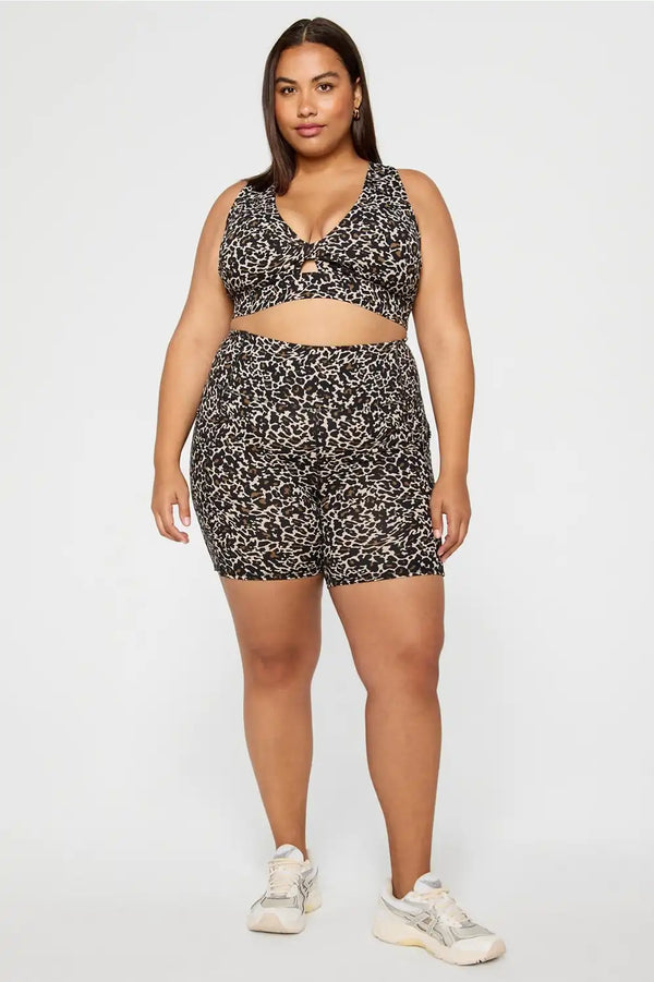 Oasis Twist Medium Impact Sports Bra