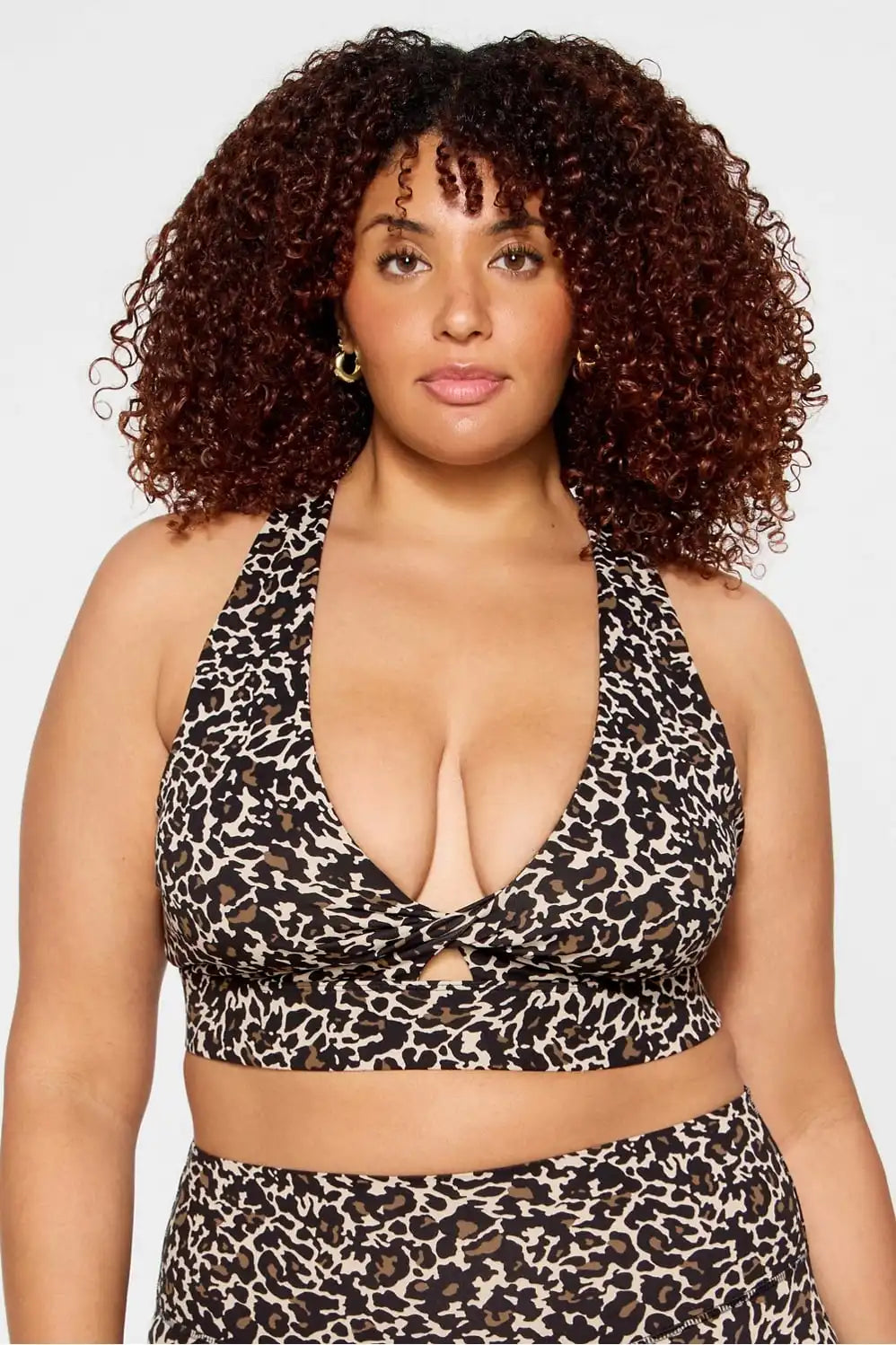 Oasis Twist Medium Impact Sports Bra