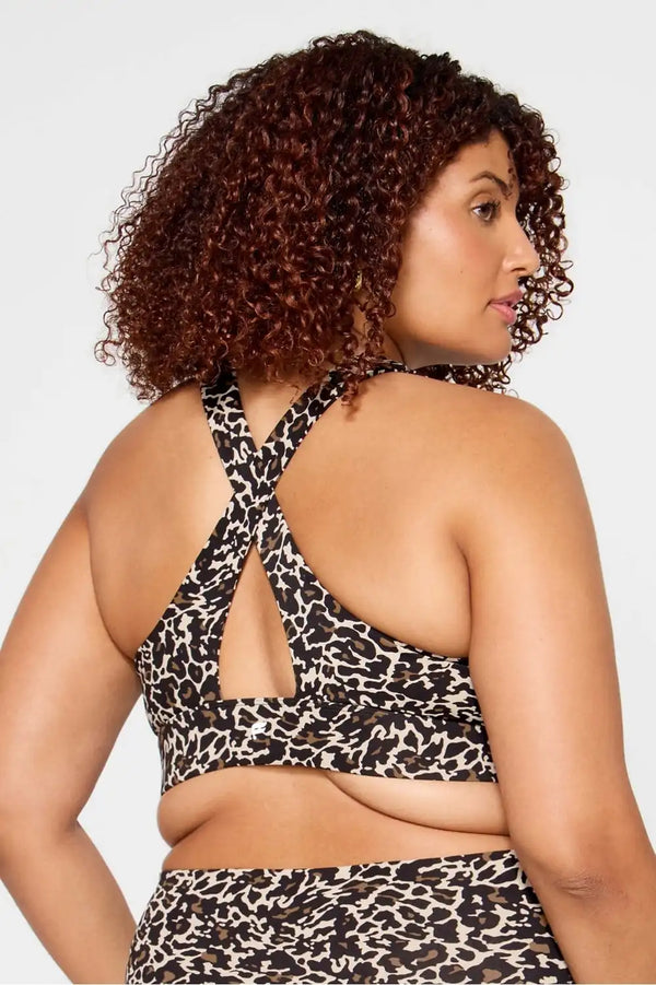 Oasis Twist Medium Impact Sports Bra