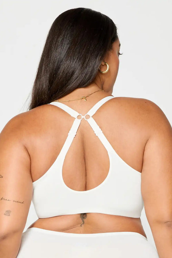 Smoothed Reality Plunge Bra