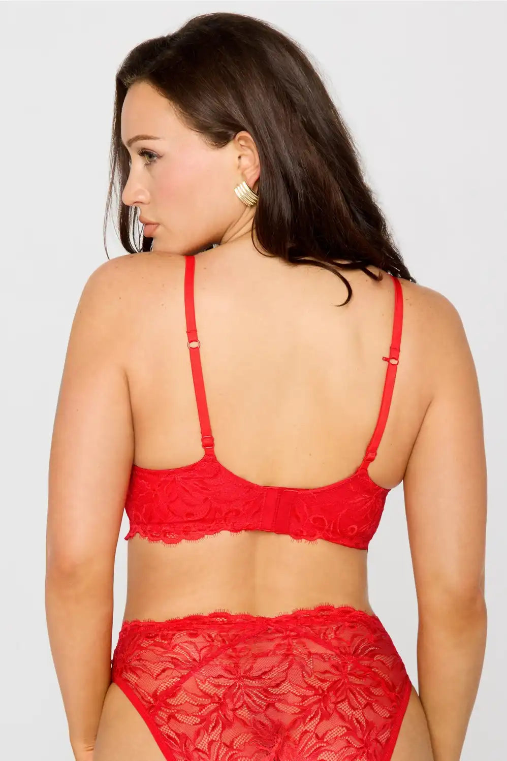 Smoothing Lace Plunge Bralette