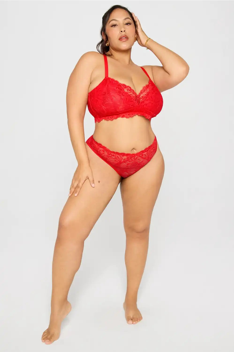 Smoothing Lace Plunge Bralette