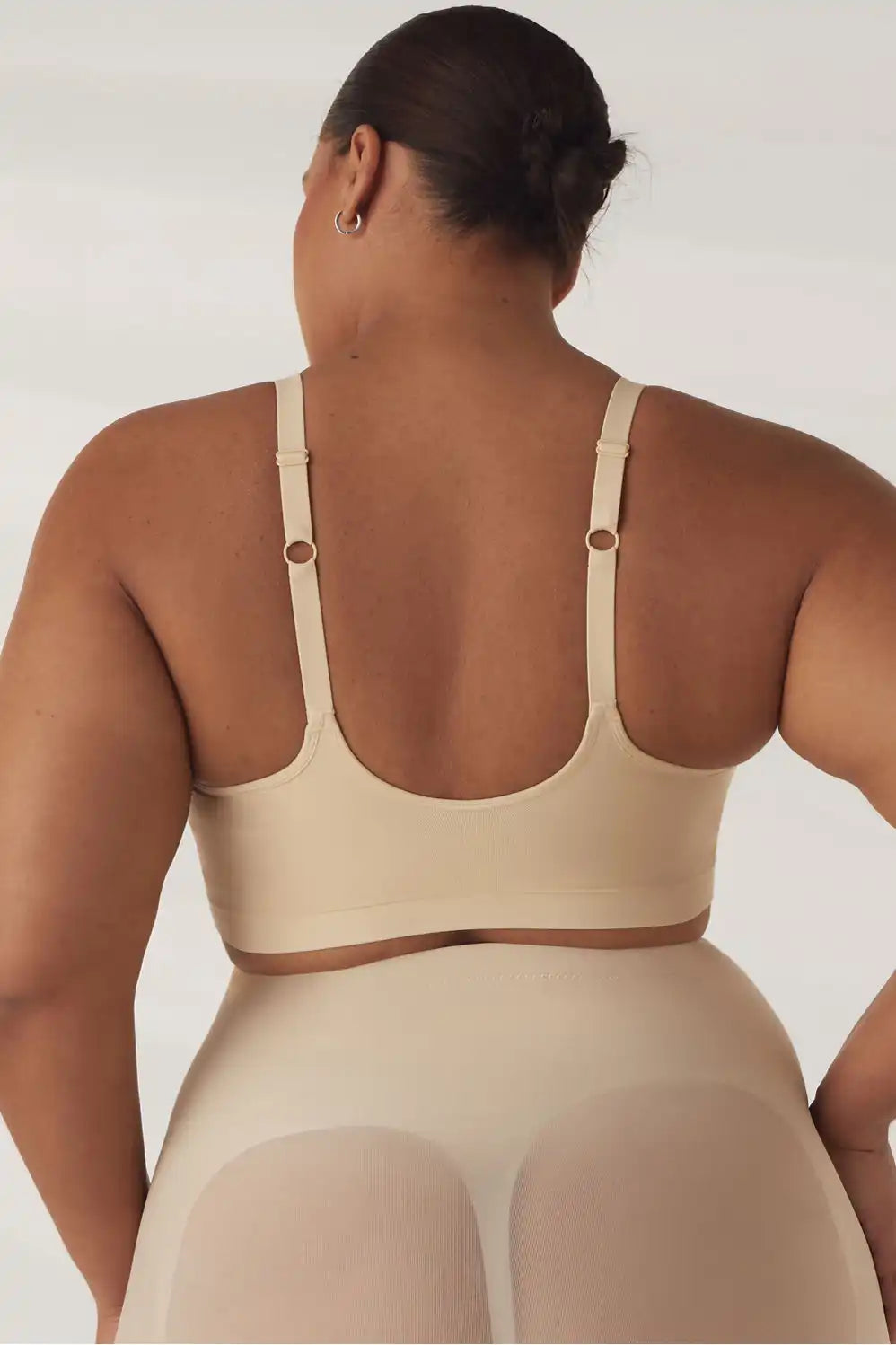 Soft Sculpt Shapewear Plunge Bralette