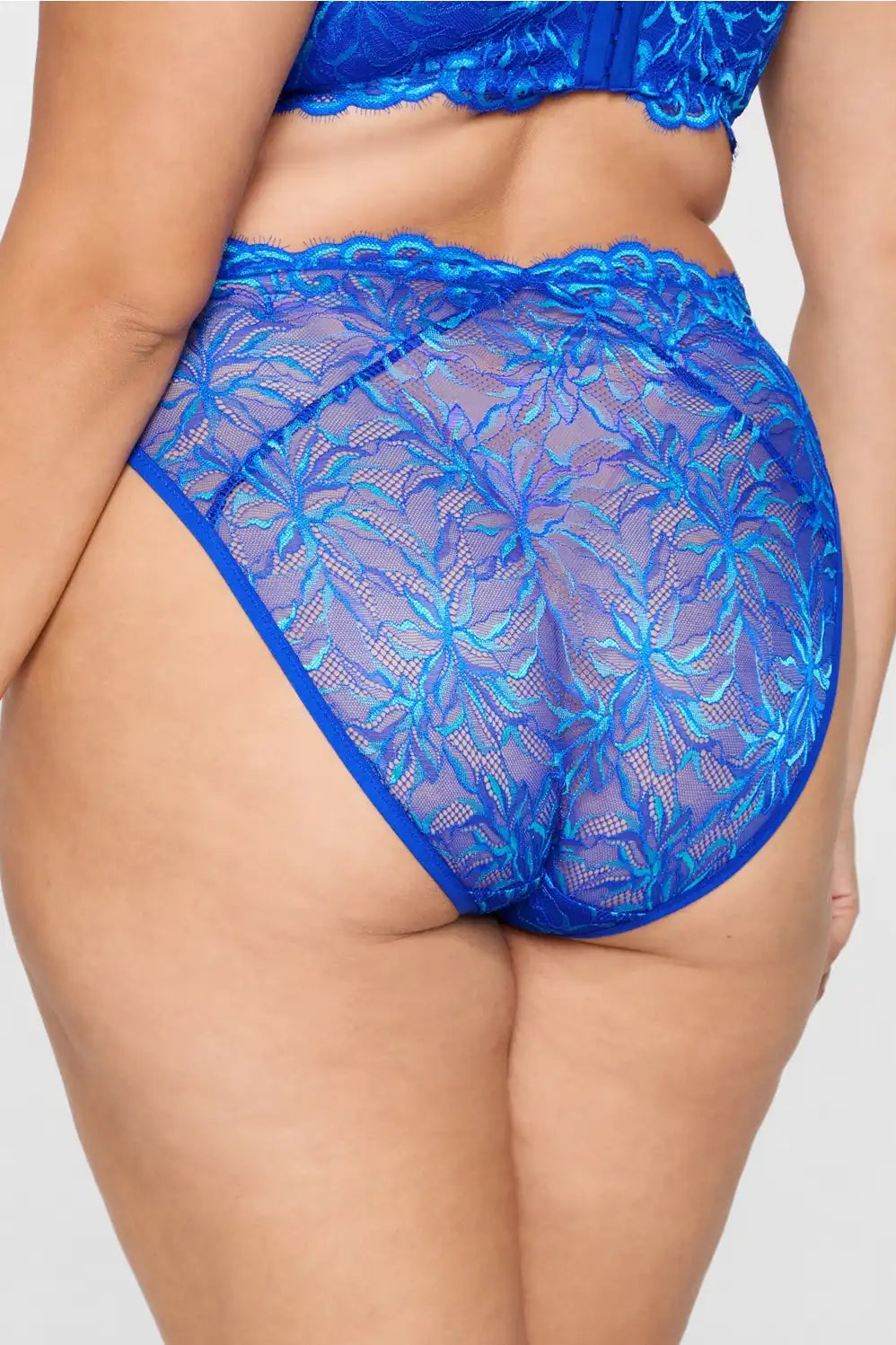 Smoothing Lace Mid Rise Brief