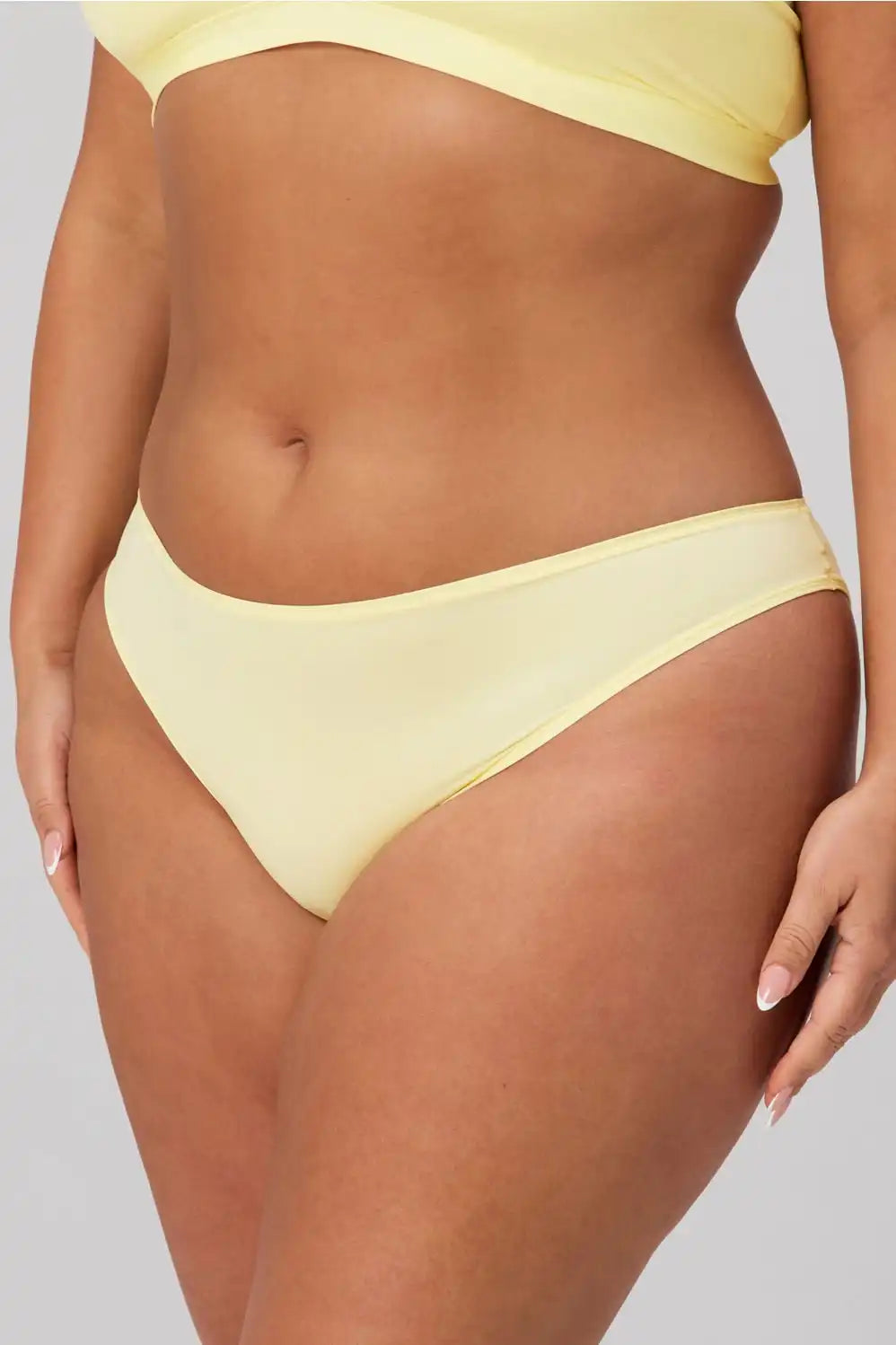 Stretchy Fit Dipped Bikini