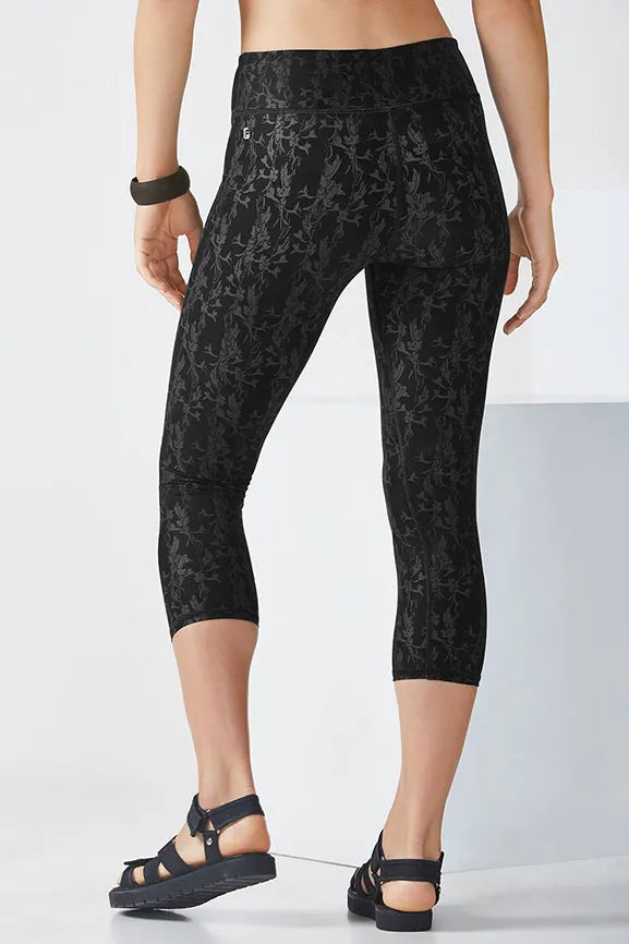 Define PowerHold® Mid-Rise Capri