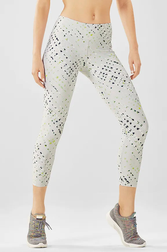 Define PowerHold® Mid-Rise Capri