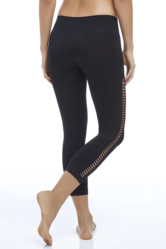 Seamless Solid Capri Secondary image