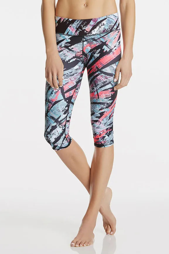 Mid-Rise Printed Powerhold® Crop