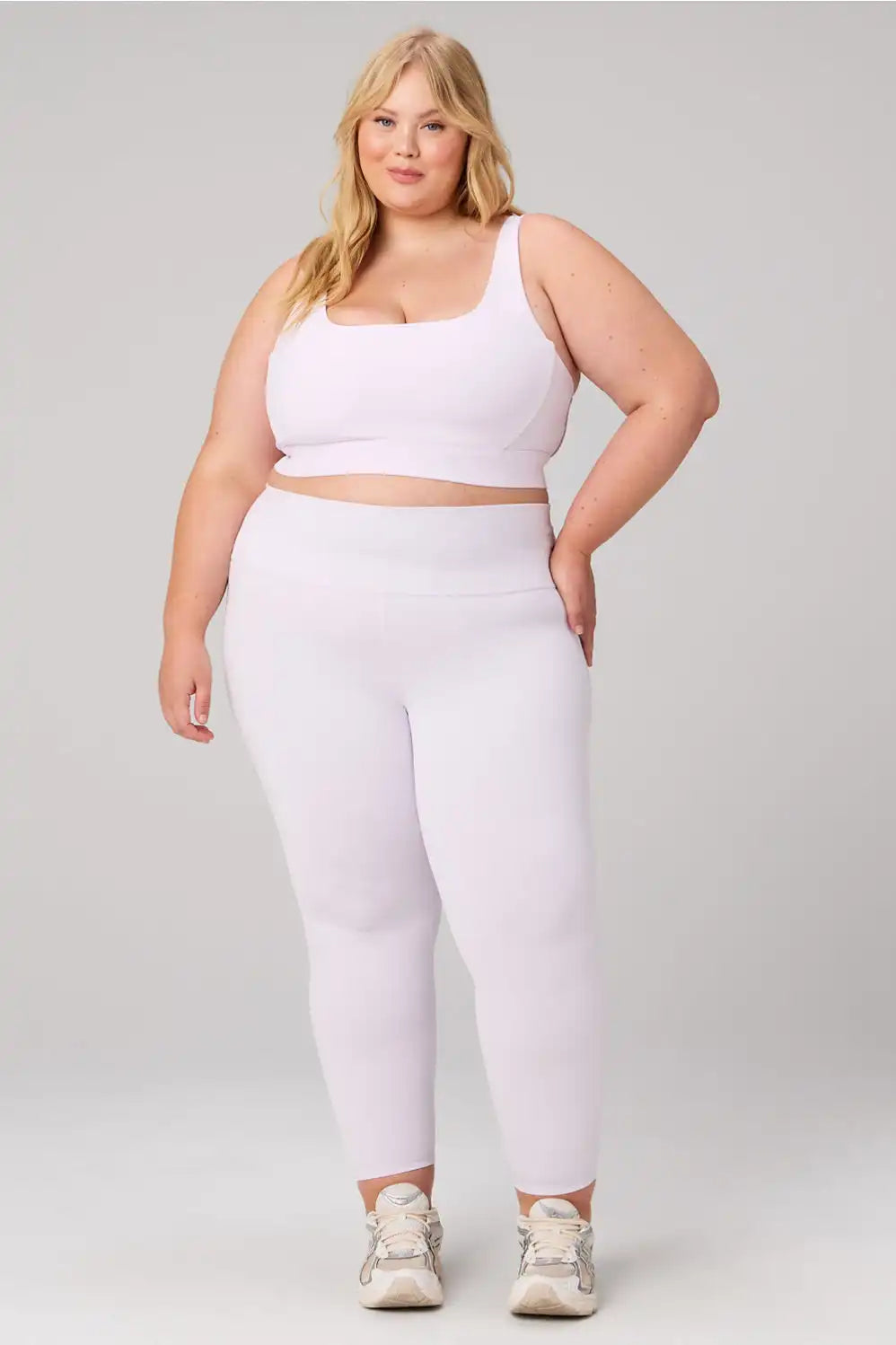 Define PowerHold® High-Waisted Legging 7/8
