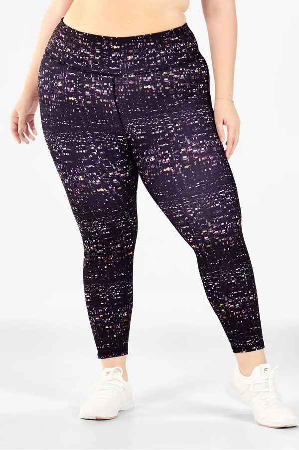 Define Mid-Rise 7/8 Legging
