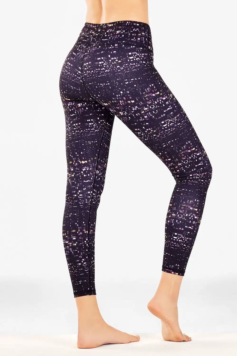 Define Mid-Rise 7/8 Legging