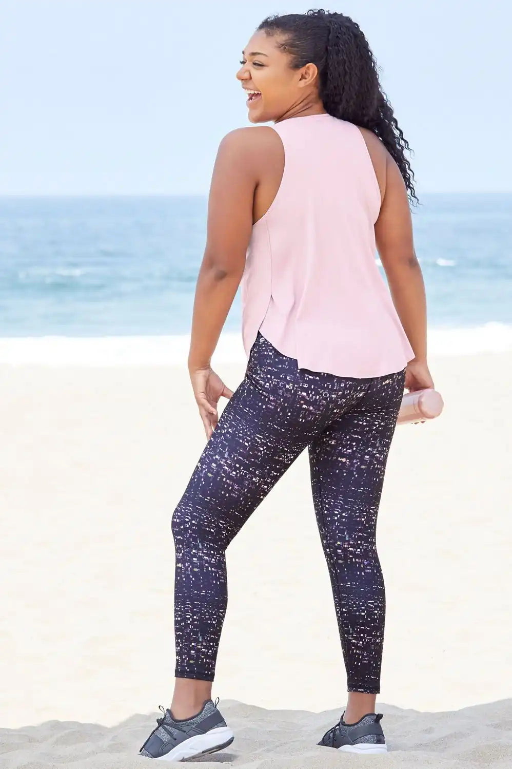 Define Mid-Rise 7/8 Legging