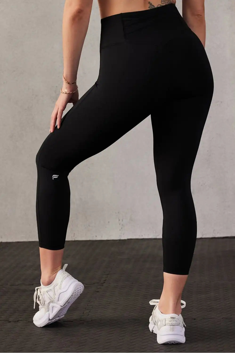 Trinity Motion365® High-Waisted Capri