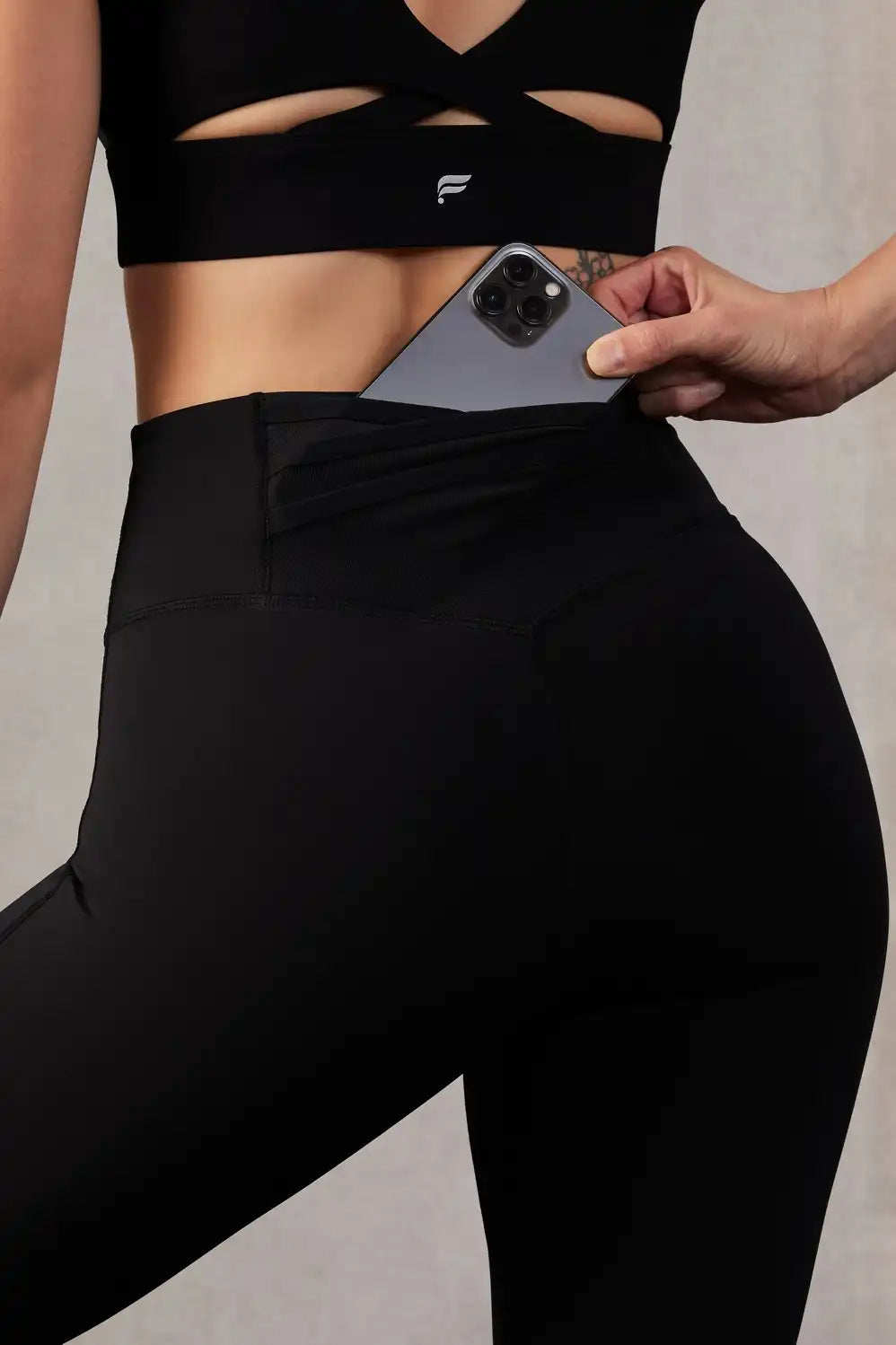 Trinity Motion365® High-Waisted Capri