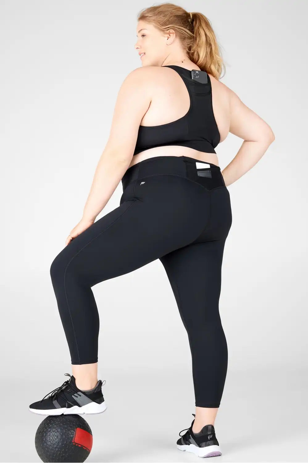 Trinity Motion365® High-Waisted Capri