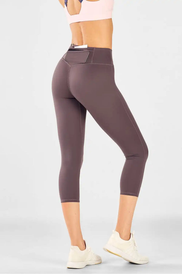 Trinity Motion365® High-Waisted Capri