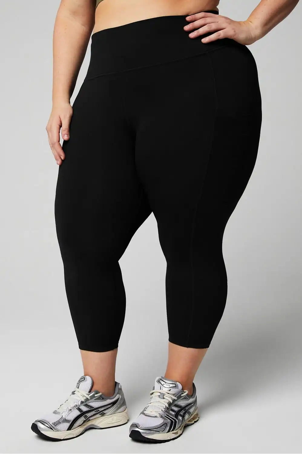 On-The-Go PowerHold® High-Waisted Capri