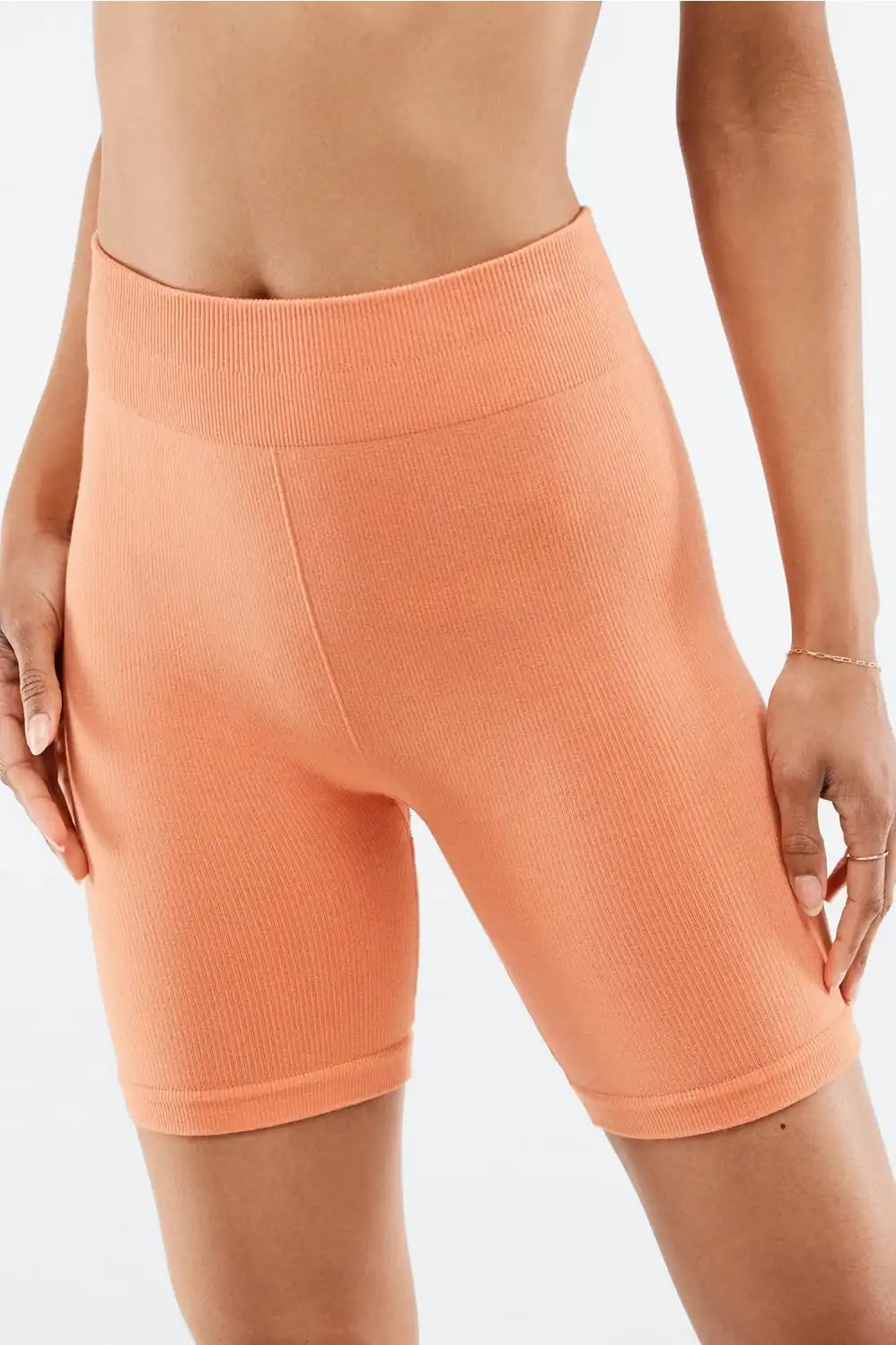 Cloud Seamless High-Waisted 7" Short