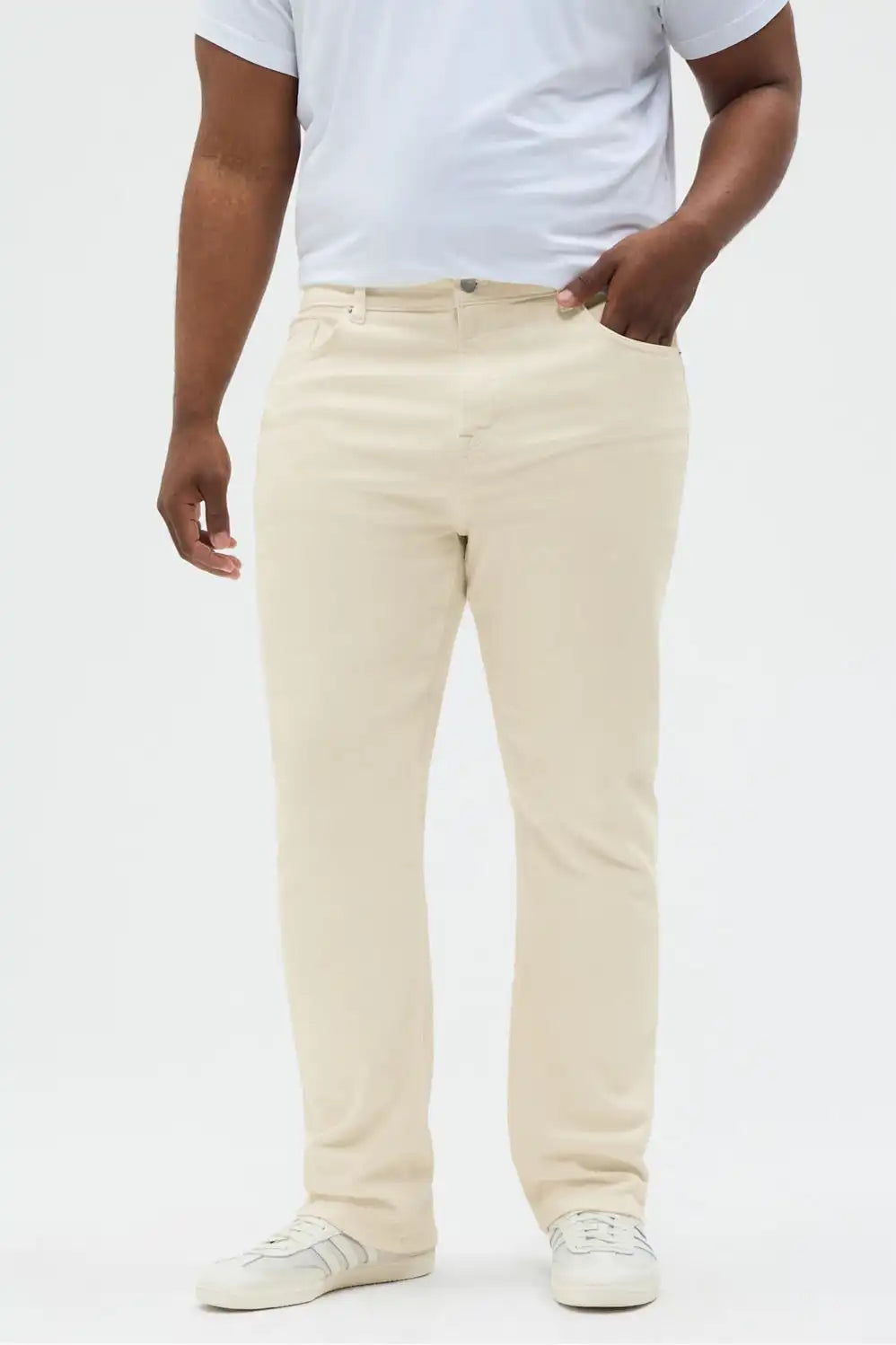 The Modern Stretch Jean (Straight Fit)