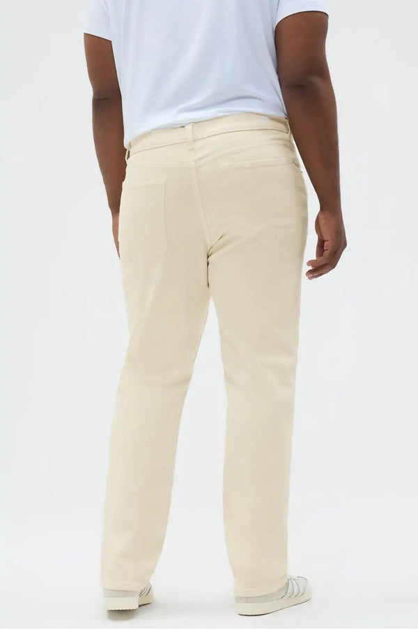 The Modern Stretch Jean (Straight Fit)
