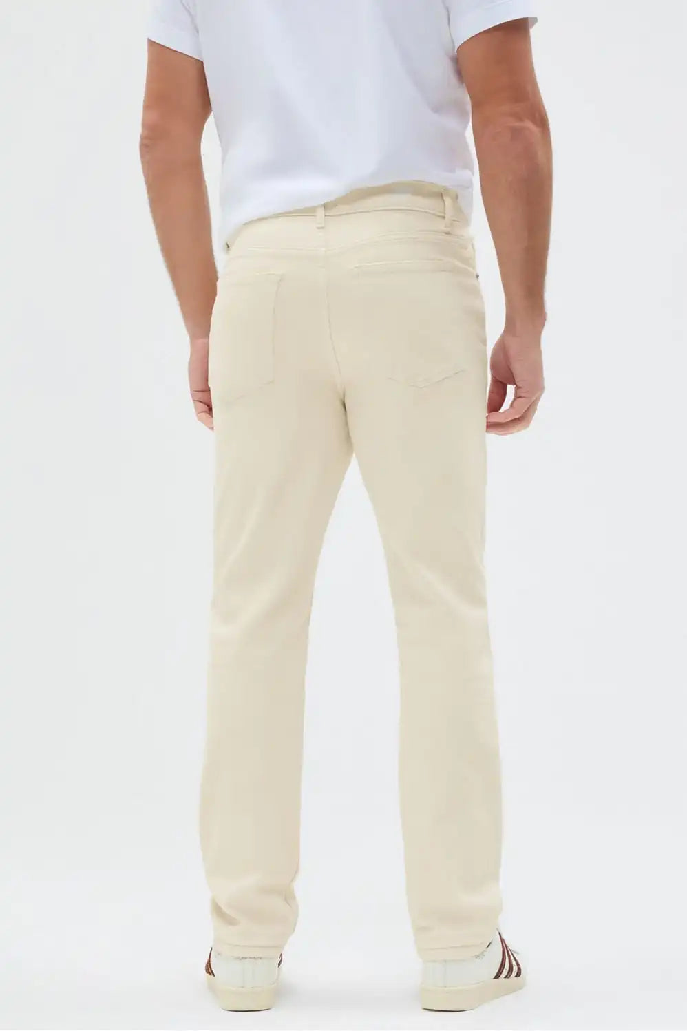 The Modern Stretch Jean (Straight Fit)