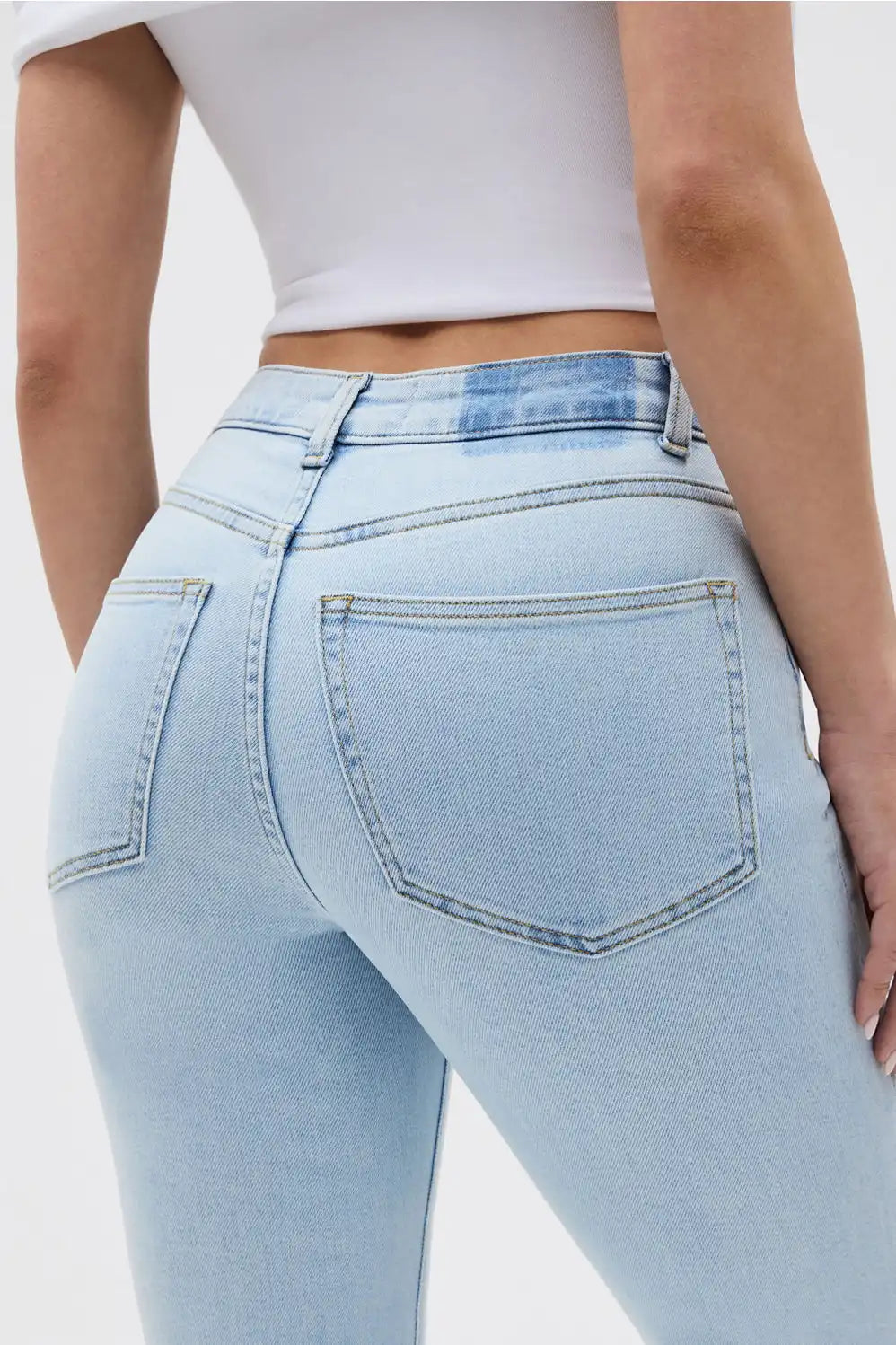 High Rise Straight Jean