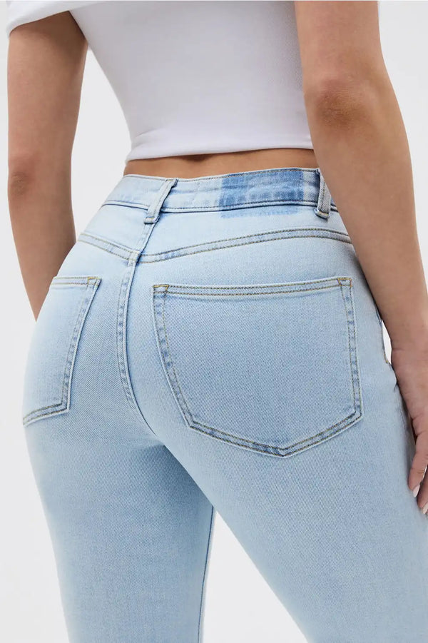 High Rise Straight Jean