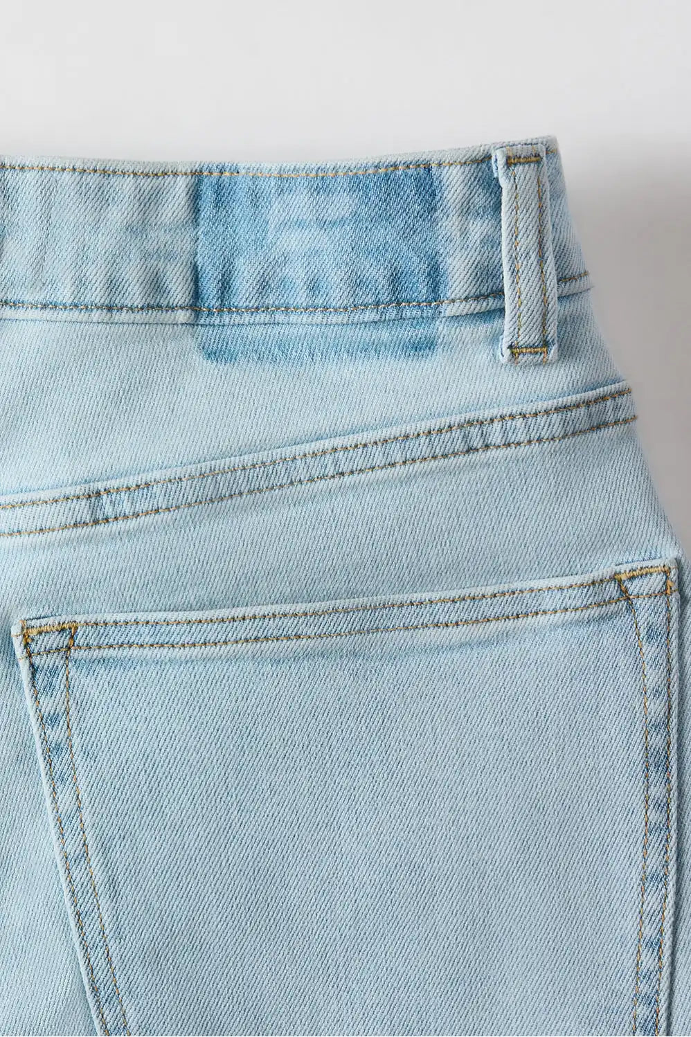 High Rise Straight Jean