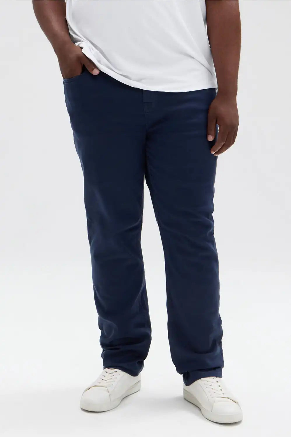 The Modern Stretch Jean (Slim Fit)