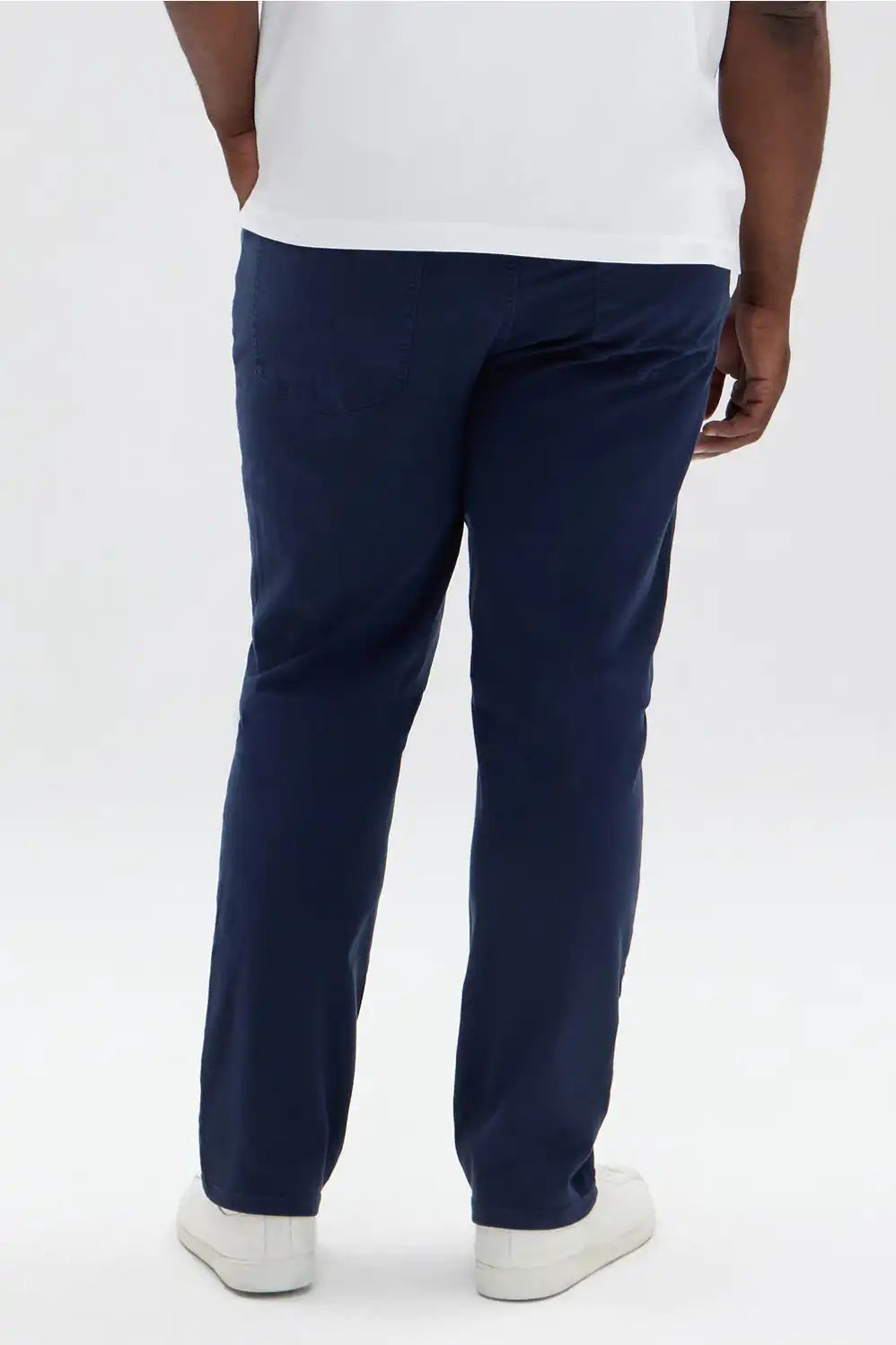 The Modern Stretch Jean (Slim Fit)