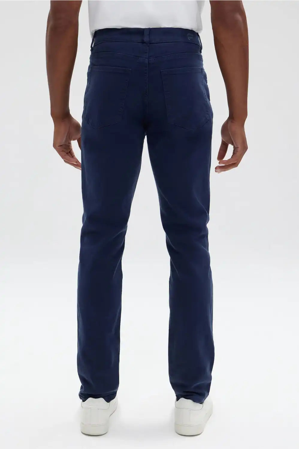 The Modern Stretch Jean (Slim Fit)
