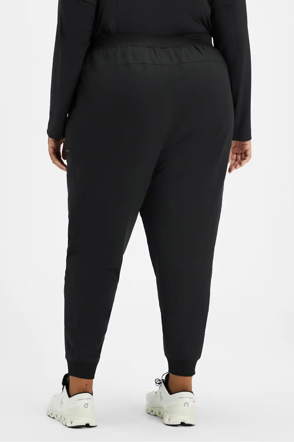Method 2-Pocket Top + Mid-Rise On-Call Scrub Jogger