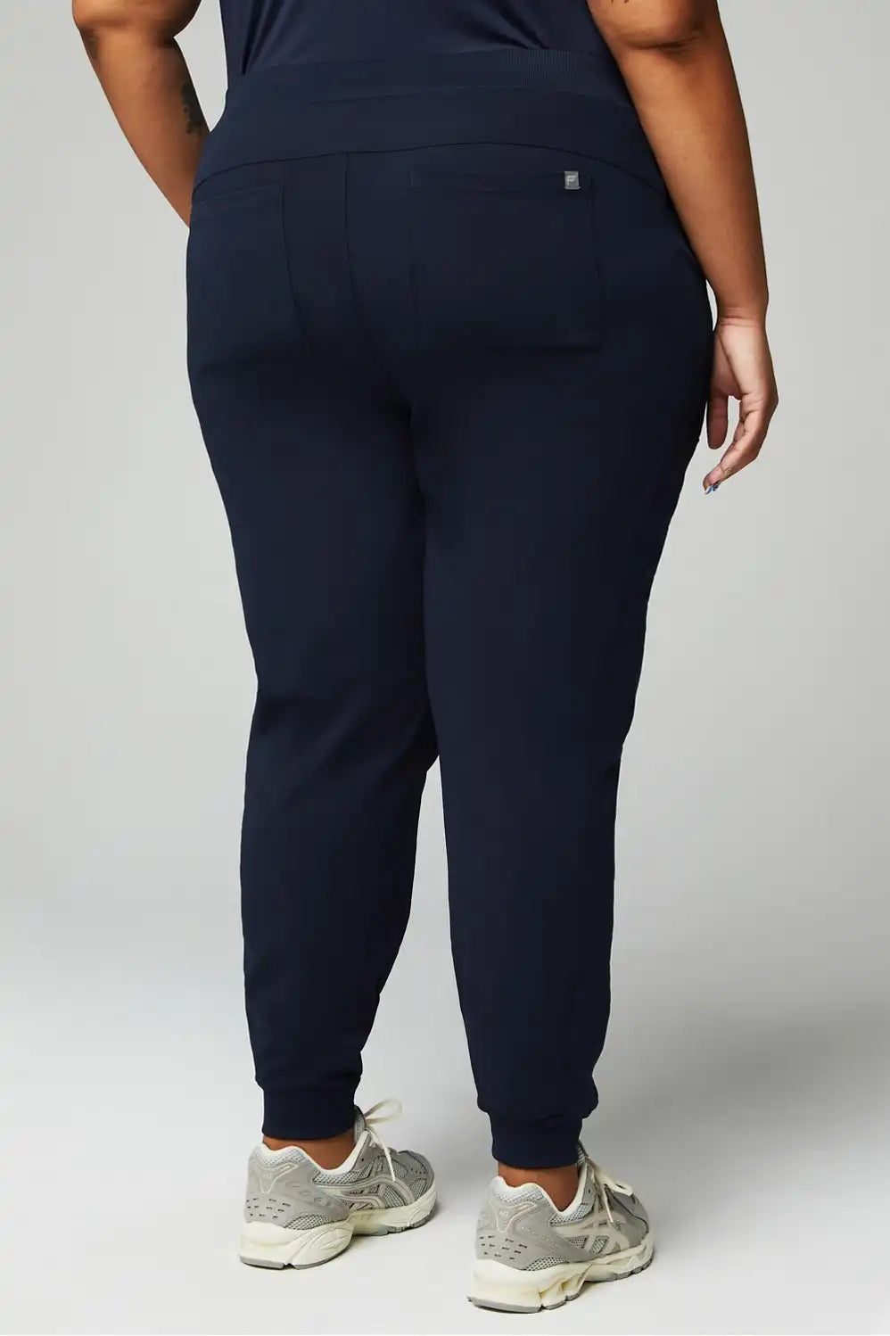 Vital 1-Pocket Top + High-Rise On-Call Jogger