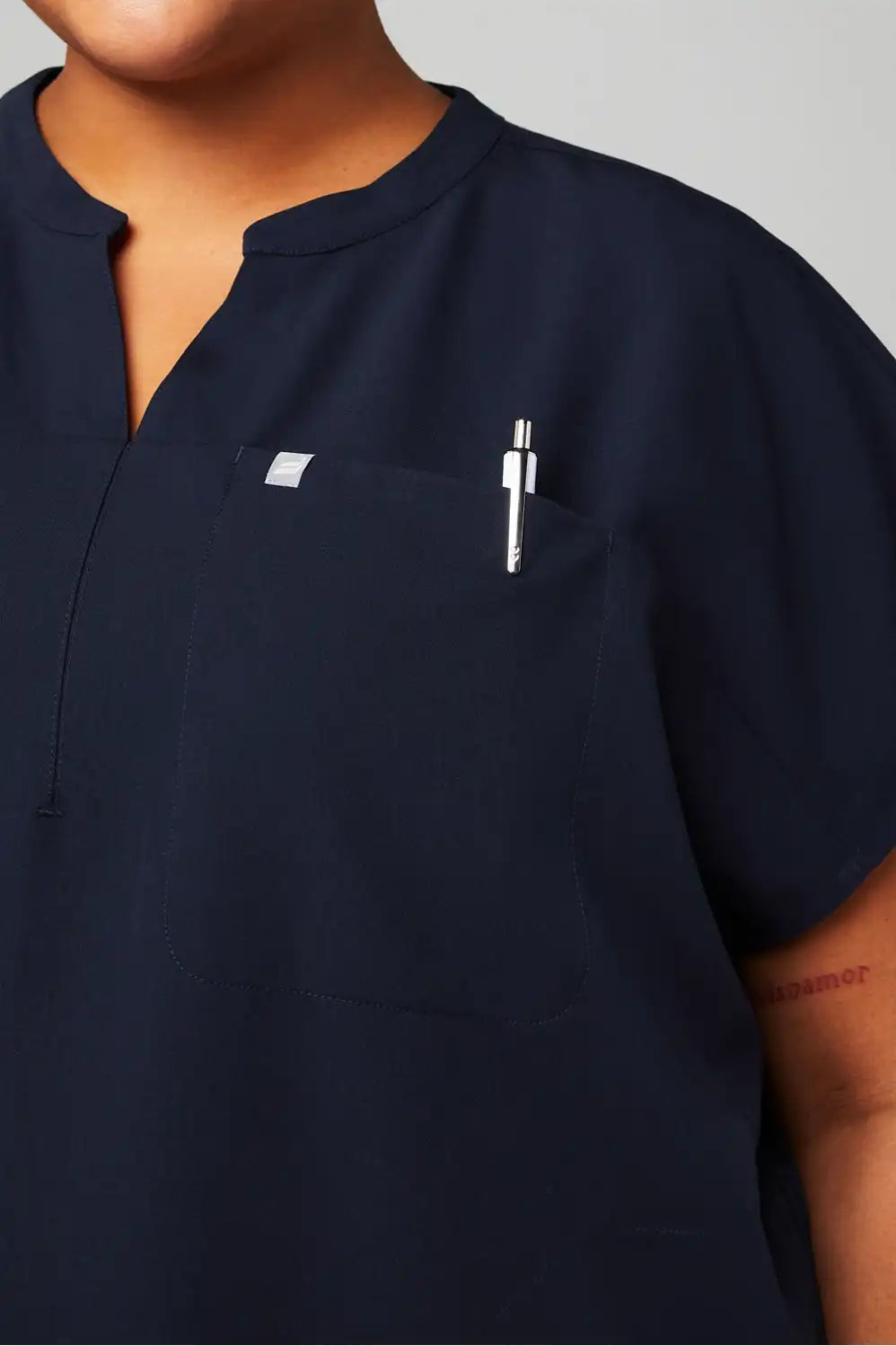 Evolve 3-Pocket Top + Ion Pant Set
