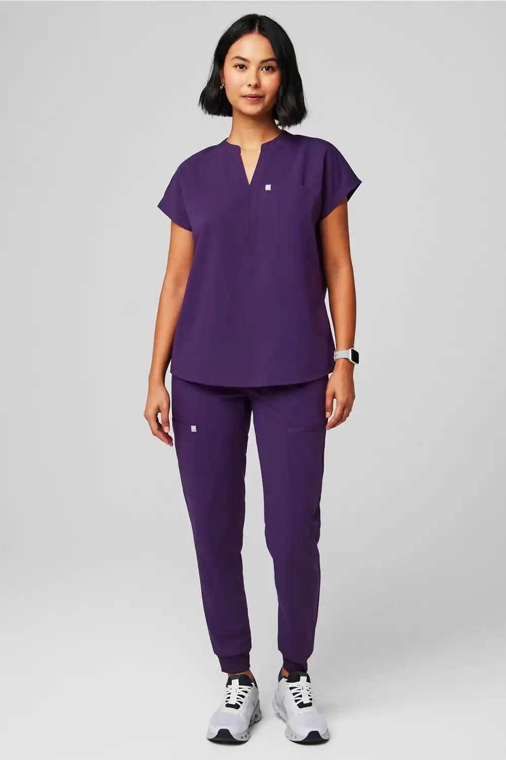 Evolve 3-Pocket Top + High-Rise On-Call Jogger Set Secondary image