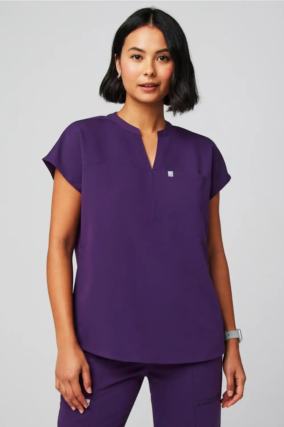 Evolve 3-Pocket Top + High-Rise On-Call Jogger Set